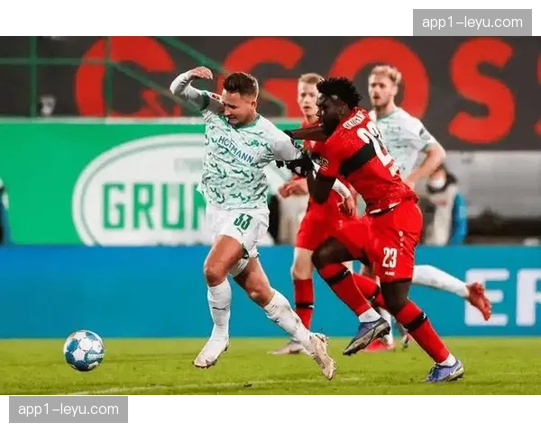 卡斯鲁厄主场对阵杜塞尔多夫 德乙联赛中游球队直接对话 卡斯鲁厄主场对阵杜塞尔多夫 德乙联赛中游球队直接对话