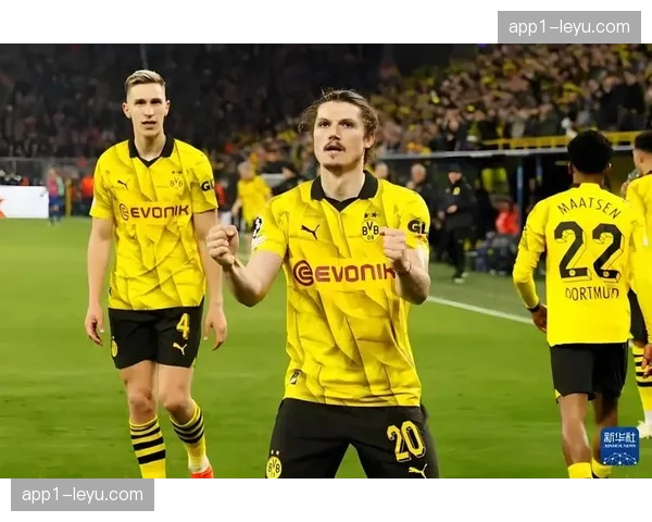 多特蒙德后场出球体系，本施拜尼长传精度与拜尔前插时机配合